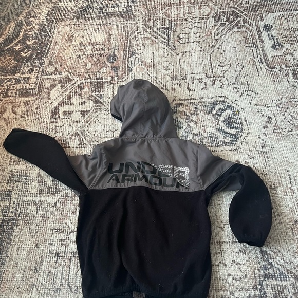 Under Armour Cold Gear Jacket - Picture 2 of 3